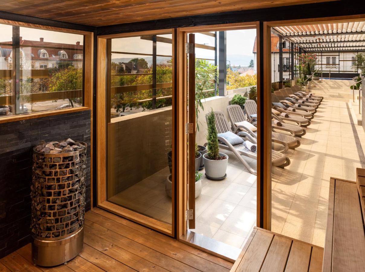 Hotel Bodrog Wellness & Elix Spa Шарошпатак Экстерьер фото